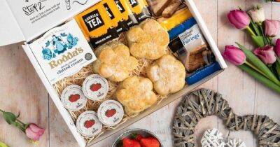 'Amazing' cream tea hampers with 'best scones ever' are being snapped up for Mother's Day - www.manchestereveningnews.co.uk