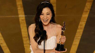 Watch the Exact Moment Michelle Yeoh’s Mom Found Out Her Daughter Won the Oscar (Video) - thewrap.com - Los Angeles - China - Malaysia