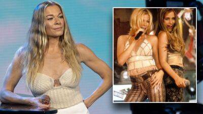 LeAnn Rimes lost 'wholesome child' image to portray 'women selling sex' in 'Coyote Ugly' video - www.foxnews.com