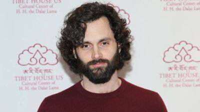 Penn Badgley Says His Comments About Sex Scenes on 'You' Were 'Blown Out of Proportion' - www.etonline.com