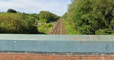 'Extreme danger' warning after kids spotted climbing over train tracks - www.manchestereveningnews.co.uk - Britain - Manchester