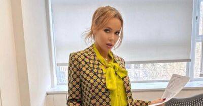 Amanda Holden slaps her bum in cheeky video as she shares trick to 'perky' appearance - www.manchestereveningnews.co.uk - Britain - Hague