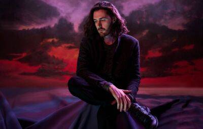 Hozier shares introspective new EP ‘Eat Your Young’ and announces UK tour dates - www.nme.com - Britain - New York - USA