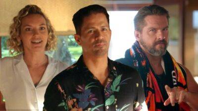 'Magnum P.I.' Sneak Peek: Rick Believes Magnum and Higgins Are 'Totally Doing It' (Exclusive) - www.etonline.com