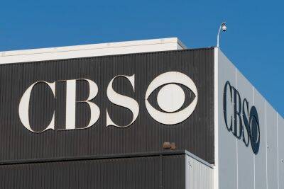 KCAL-CBS Weather Woman Faints Live On Camera - deadline.com - California - Illinois