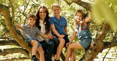 George, Charlotte and Louis pose in touching new pictures with Kate to mark Mother's Day - www.manchestereveningnews.co.uk - Charlotte