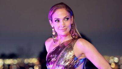 Jennifer Lopez Put Her Best Foot Forward in Abs-Baring Cutout Dress With a Dramatic Thigh Slit - www.glamour.com - Texas