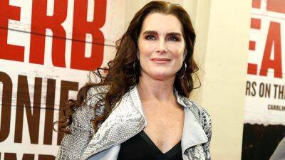 Brooke Shields Says She Spent Her Life 'Doing Whatever' People Wanted in 'Pretty Baby' Documentary Trailer - www.etonline.com