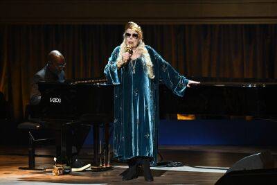 Joni Mitchell Honoured With Gershwin Prize At Tribute Concert - etcanada.com