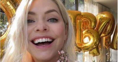 Holly Willoughby fans can't believe how young her mum looks in sweet snap - www.ok.co.uk - Hague - city Brighton