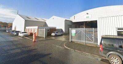Recycling centre worker crushed to death by faulty cherry picker, inquest hears - www.manchestereveningnews.co.uk - France