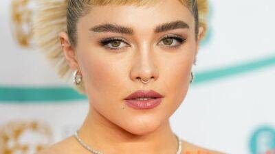 Florence Pugh Wore Yet Another Updo You Need to See From Every Angle—See Photos - www.glamour.com - New York - New York
