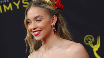 Sydney Sweeney on Her Love for Restoring Vintage Cars and Her Rom-Com With Glen Powell (Exclusive) - www.etonline.com - Australia - county Powell