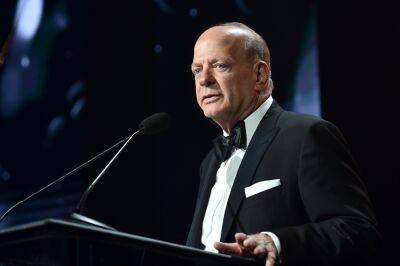 Erik Lomis Dies: Veteran MGM Distribution Chief Was 64 - deadline.com - Jordan - Santa Monica