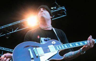 Wayne Swinny Dies: Cofounder Of Rock Group Saliva Was 59 - deadline.com