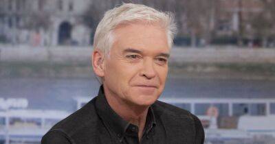 Phillip Schofield to be 'replaced' on ITV This Morning as he details off-screen 'hate' - www.manchestereveningnews.co.uk