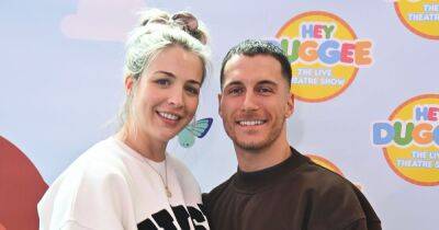 Pregnant Gemma Atkinson transported back to her maternity leave as she enjoys sweet day out with Gorka Marquez and their daughter - www.manchestereveningnews.co.uk