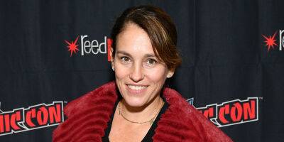 Amy Jo Johnson Reacts to Rumors About Why She Didn't Join 'Power Rangers' Netflix Reunion Movie - www.justjared.com