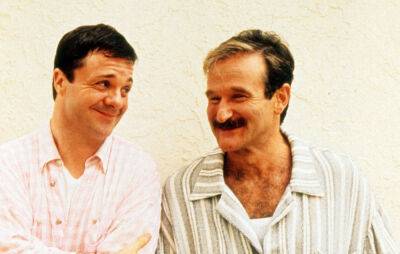 Robin Williams stopped co-star being outed as gay on talk show - www.nme.com