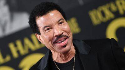 Lionel Richie says his 'All Night Long' is 'down to a fierce 15 minutes' - www.foxnews.com - USA - Jamaica