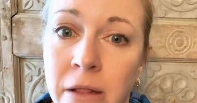 Actress Melissa Joan Hart breaks down after helping children escape school shooting - www.ok.co.uk - state Connecticut - city Sandy - Tennessee
