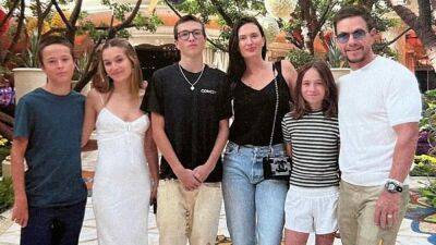 Mark Wahlberg says leaving Hollywood for Las Vegas gave children 'chance to thrive' - www.foxnews.com - Hollywood - Las Vegas - state Nevada - Boston - city Durham, county Rhea - county Rhea