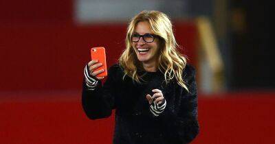 Julia Roberts, Floyd Mayweather and more American celebrities who support Manchester United - www.manchestereveningnews.co.uk - Australia - USA - Manchester - Jordan - county Woods - county Roberts