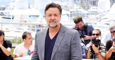 Russell Crowe: My 16-Month-Old Puppy Died ‘In My Arms’ After Being Hit by a Truck on the ‘Anniversary of My Father’s Passing’ - www.usmagazine.com - New Zealand