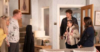 Craig is left crushed as he makes a mistake with Miley in Coronation Street - www.msn.com