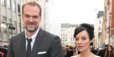 Lily Allen Thought David Harbour Was a 'Sexy Policeman' Before They Met - www.justjared.com