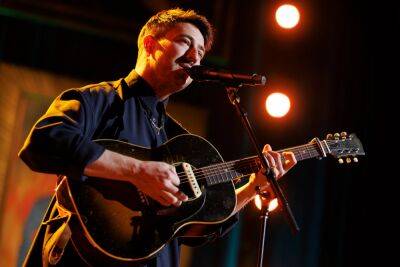 Marcus Mumford on Performing for Joni Mitchell’s PBS Special — and Why He Thinks She’s Singing Better Than Ever in 2023 - variety.com - Columbia - city Mitchell