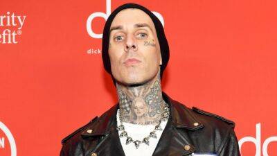 Travis Barker Shares Graphic Photos of His Injured Finger, Says He Wouldn't Play Drums Again Without Surgery - www.etonline.com