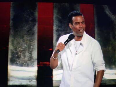 Chris Rock TKOs Will Smith’s Oscar Slap & “Selective Outrage” In Netflix Live Special; “Don’t Fight In Front Of White People.” Comic Says His Parents Taught Him - deadline.com - city Baltimore