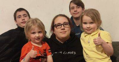 Mum-of-four with brain tumour 'will do anything' to find cure 'for her kids' - www.dailyrecord.co.uk - county Walton