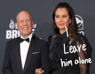 Bruce Willis’ Wife Pleads With Paparazzi To Keep Their Distance After Dementia Diagnosis - perezhilton.com - Santa Monica