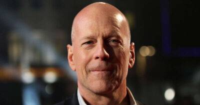 Bruce Willis's wife asks paparazzi to 'keep your space' and not 'yell' at him after dementia diagnosis - www.msn.com