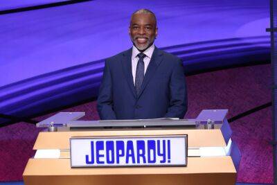 LeVar Burton: ‘Jeopardy!’ hosting snub taught me ‘perfect nature of all things’ - nypost.com - county Bee