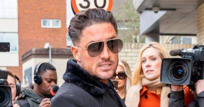 Inside Stephen Bear's fake life from shop job, 'made-up' wealth and rented cars - www.dailyrecord.co.uk - city Essex