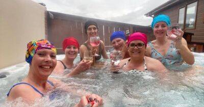 Group of Ayrshire 'diva' friends rally round pal diagnosed with secondary breast cancer - www.dailyrecord.co.uk