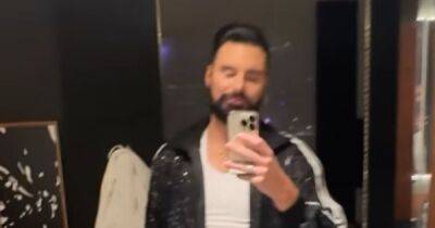 Rylan Clark concerns fans as he's seen in his 'dressing gown' in New York - www.manchestereveningnews.co.uk - New York - New York - county Clark - Hague