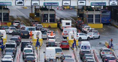 Dover ferry passengers warned of 'significant delays' as huge queue of coaches builds up - www.manchestereveningnews.co.uk - France