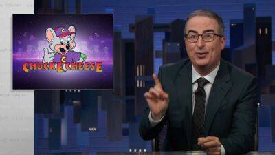 John Oliver Trolls Viewers Under 35, Sends To Watch “Last Squeak Tonight” Online With Story About Chuck E. Cheese; Takes Jab At ‘The Voice’ - deadline.com - USA