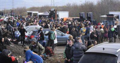 Over 1,000 revellers evaded police to attend 'secret' rave on industrial estate during Easter bank holiday - www.manchestereveningnews.co.uk