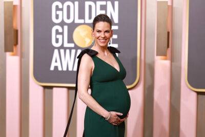 Hilary Swank Gives Birth To Twins — See Their Sweet First Family Photo - etcanada.com