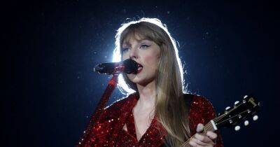 Taylor Swift fans speculate emotional performance was influenced by Joe Alwyn split - www.ok.co.uk