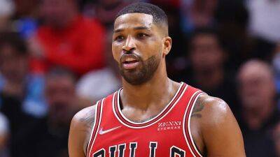 Tristan Thompson Signs With the L.A. Lakers as Source Says He's Trying to Prove Himself to Khloe Kardashian - www.etonline.com - Los Angeles - Los Angeles - Chicago - Indiana - county Cavalier - county Cleveland - county Kings - Sacramento, county Kings