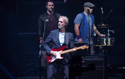 Mike Rutherford says Genesis’ final show was “bizarre” and “emotional” - www.nme.com