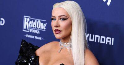 Christina Aguilera Rocks Vagina-Themed Manicure as She Opens Up About Her Sex Life: ‘They’re So Fun’ - www.usmagazine.com - Poland