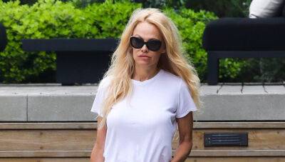 Pamela Anderson Spotted Out for Dinner with Mystery Man in Malibu - www.justjared.com - Malibu