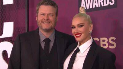 Blake Shelton Scores a Kiss From Wife Gwen Stefani While Dressed as the Easter Bunny in Cute Video - www.etonline.com - Oklahoma